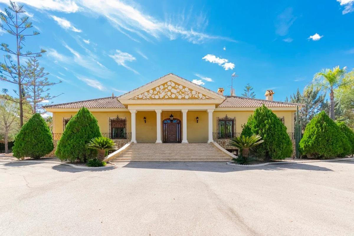 Venta de chalet independiente en Calle Salida al Río, Orihuela
photo 1