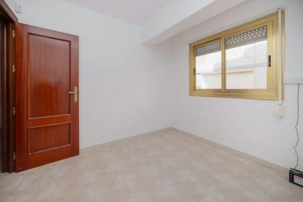 Apartment for sale in Calle Milagros Maestre Esteve, Elda thumbnail 2