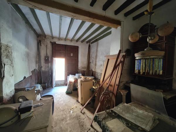 Chalet independiente en venta en Calle Comandante Seva, Alicante / Alacant thumbnail 1