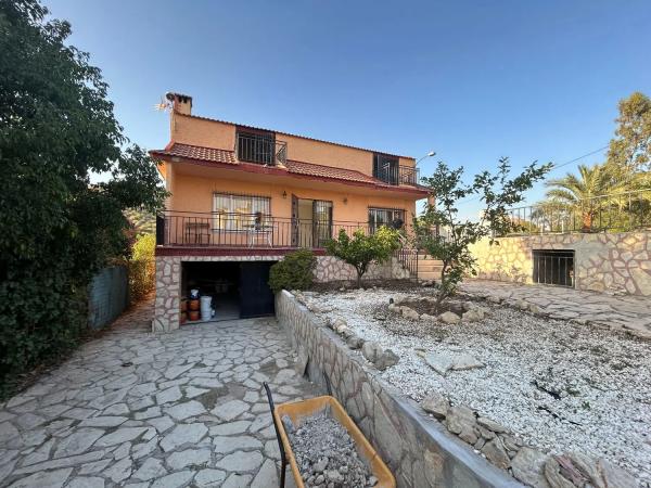 Detached villa for sale in Camino del Peñón, San Vicente del Raspeig photo 1