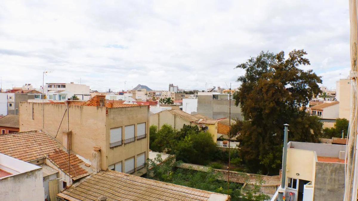 Продажа квартиры на Centro, Сан-Висенте-дель-Распейг
photo 1