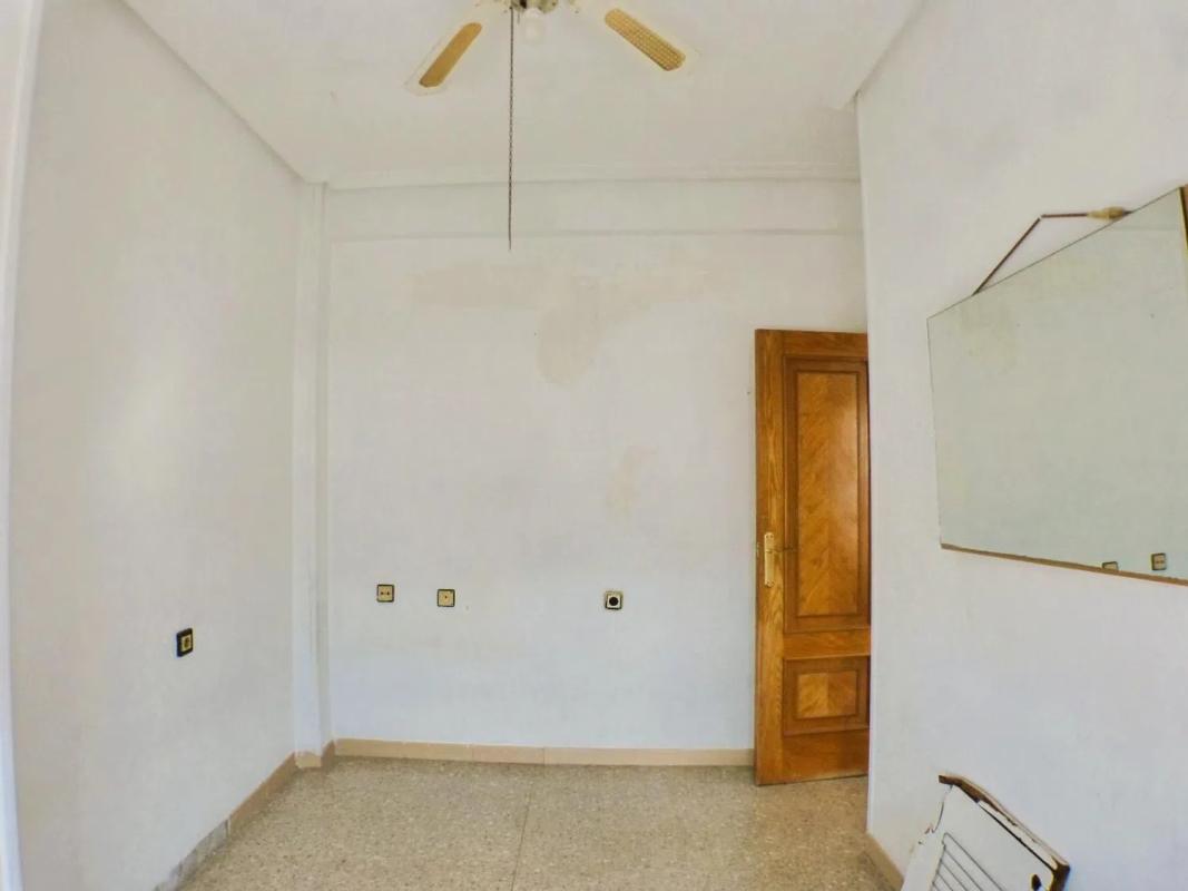 Продажа квартиры на Centro, Сан-Висенте-дель-Распейг
photo 4