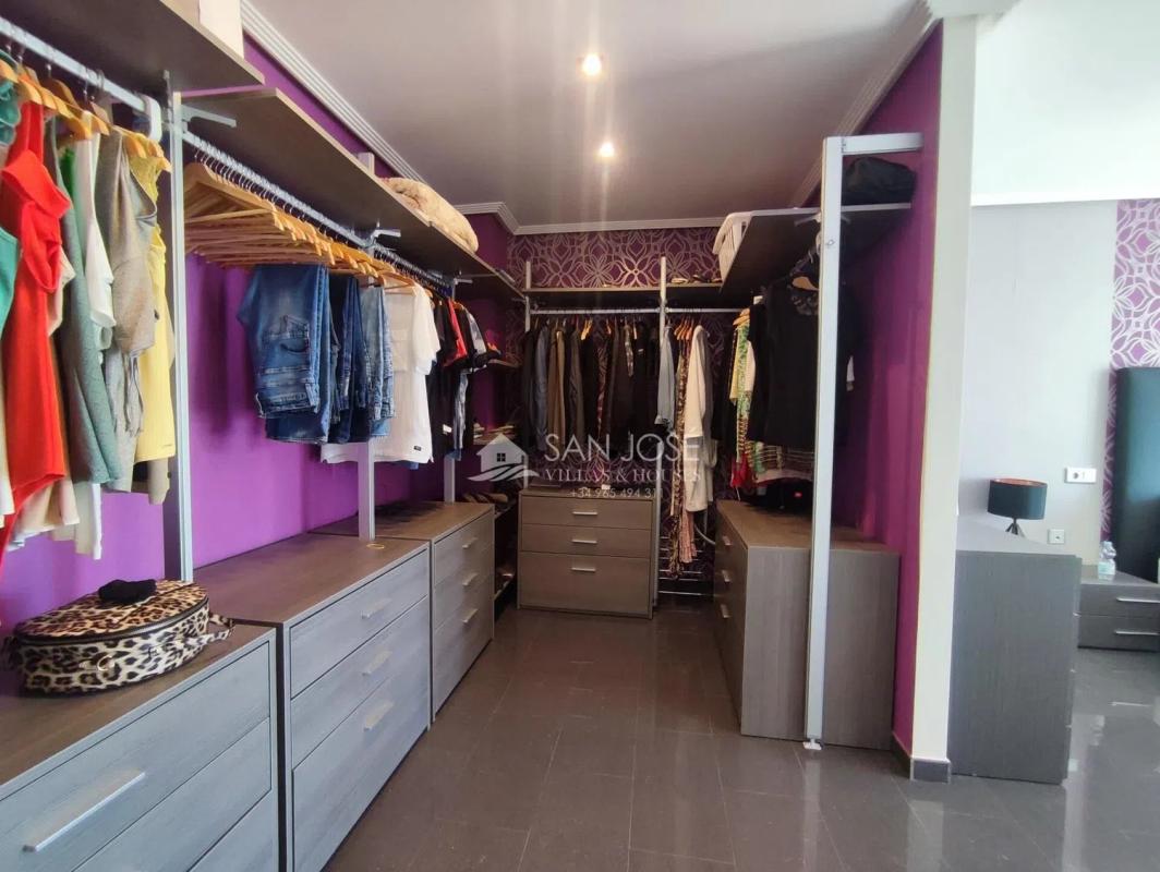 Продажа отдельного шале в , Катрал photo 3