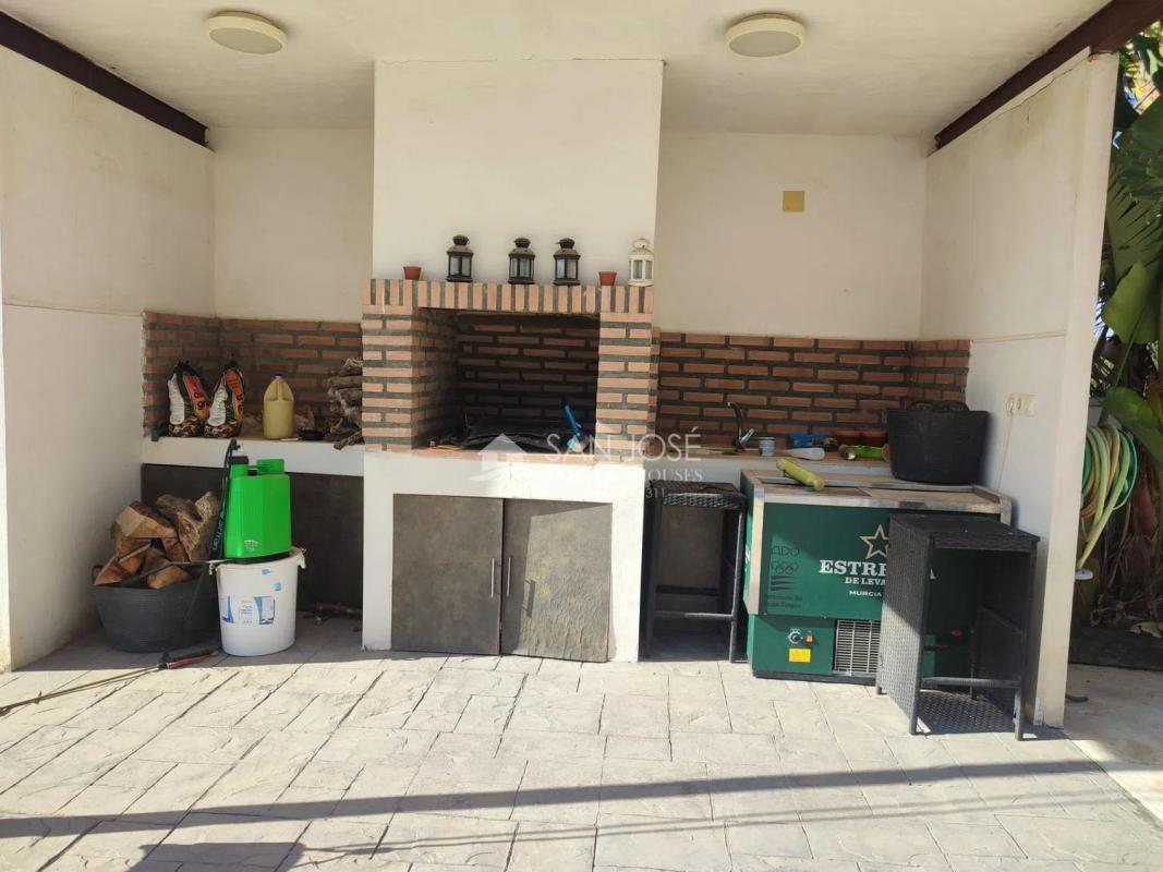 Продажа отдельного шале в , Катрал photo 5