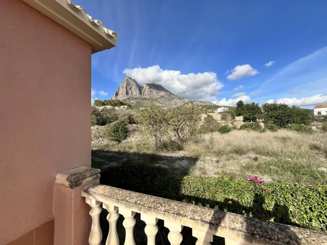 Продажа отдельного шале в Finestrat Pueblo, Финестрат photo 3