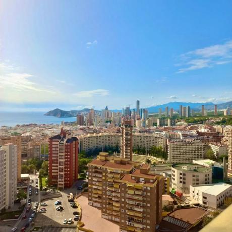 Penthouse for sale in  Avenida Alfonso Puchades, Benidorm photo 1