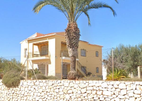 Chalet independiente en venta en , Ondara photo 1