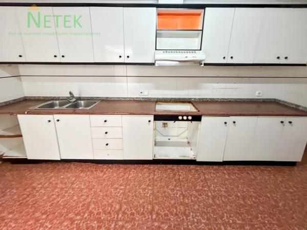 Piso en venta en , Los Montesinos photo 3