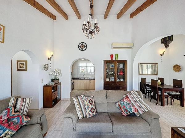 Detached villa for sale in  Zona Fresnos, 102, Benitachell photo 4