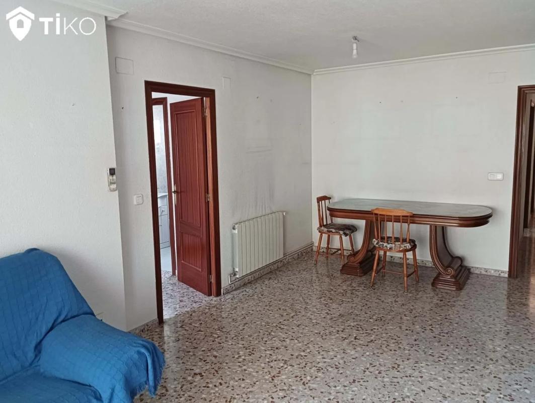 Venta de piso en Alcalde Felipe Mallol, San Vicente del Raspeig
photo 4