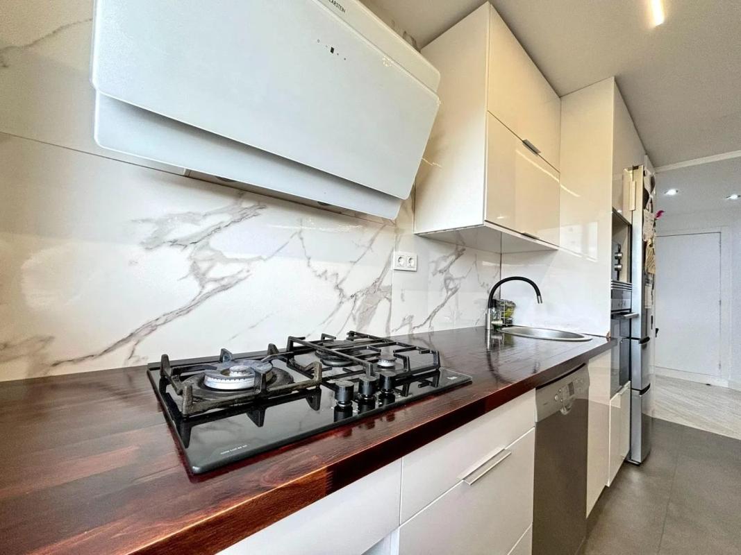 Продажа квартиры на Calle Álvarez Quintero, Сан-Висенте-дель-Распейг
 photo 5
