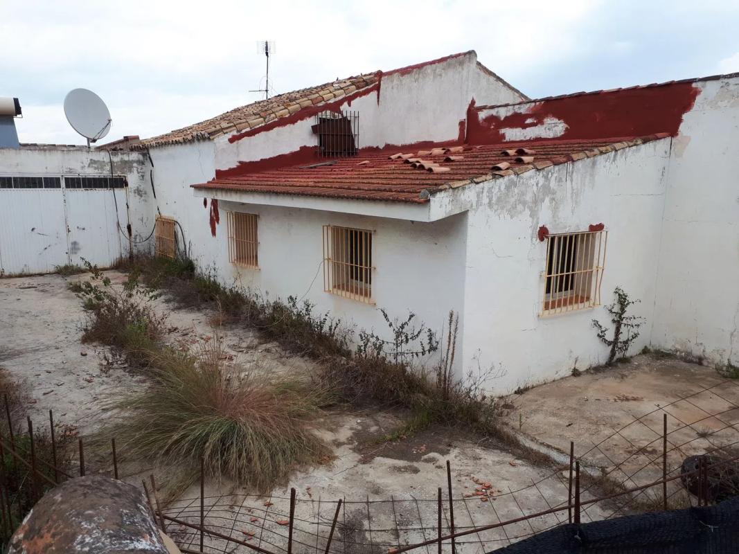 Venta de chalet independiente en Calle Palomar, Alhaurín de la Torre
photo 1