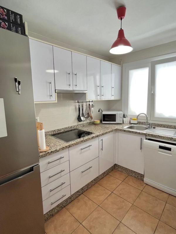 Sale of apartment in La Carihuela - Los Nidos, Torremolinos
photo 4