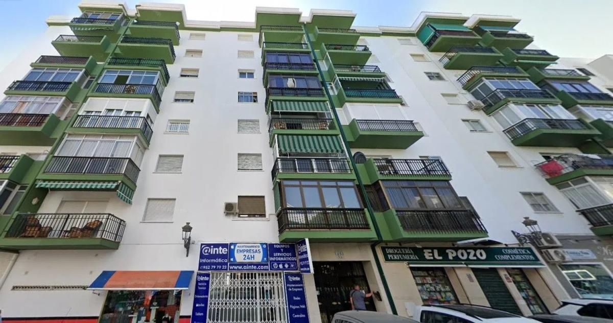 Sprzedaż mieszkania w Calle Lazaga, Estepona
photo 1