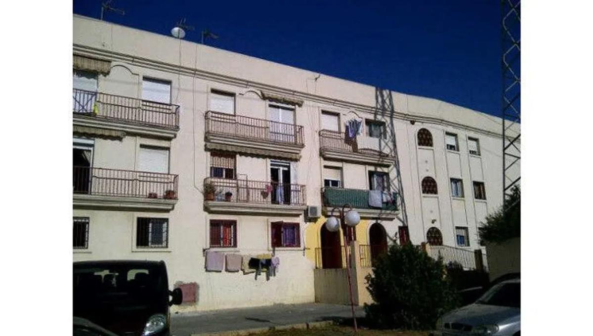 Продажа квартиры на Avenida de Las Salinas, 27, Фуэнхирола
photo 1