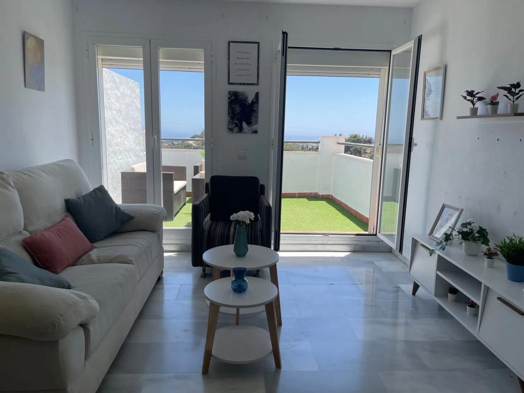 Venta de duplex en Calle Sidney, 63, Estepona photo 2