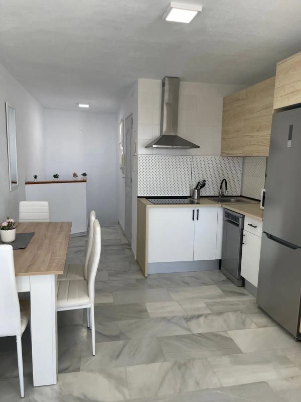 Venta de duplex en Calle Sidney, 63, Estepona photo 3
