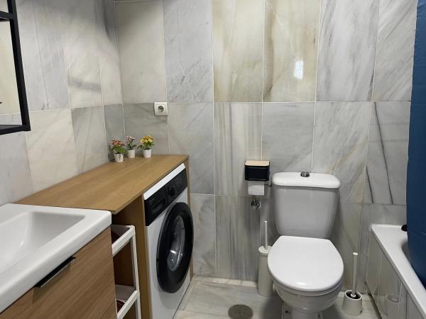 Duplex en venta en Calle Sidney, 63, Estepona photo 4