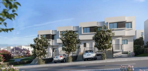 Chalet independiente en venta en  Calle Juanito Valderrama, Alhaurín de la Torre photo 2