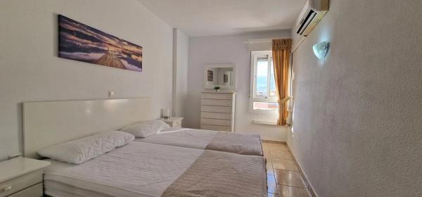 Piso en venta en Avenida Gamonal, 10, Benalmádena thumbnail 2