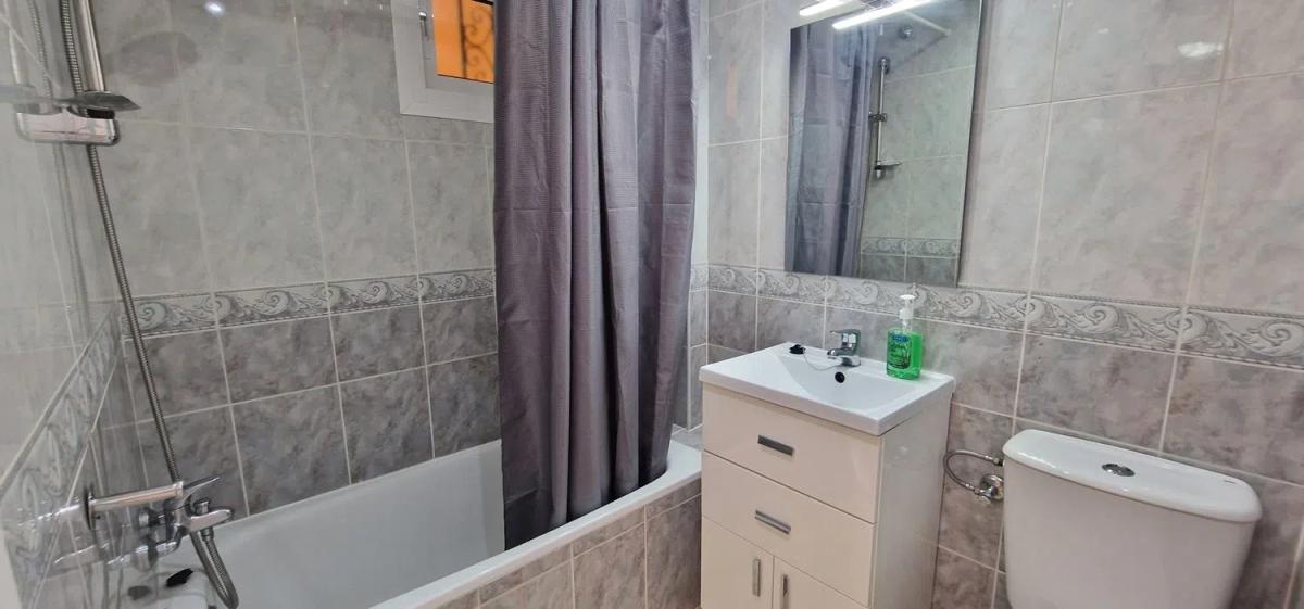 Продажа квартиры на Avenida Gamonal, 10, Бенальмадена
 photo 5