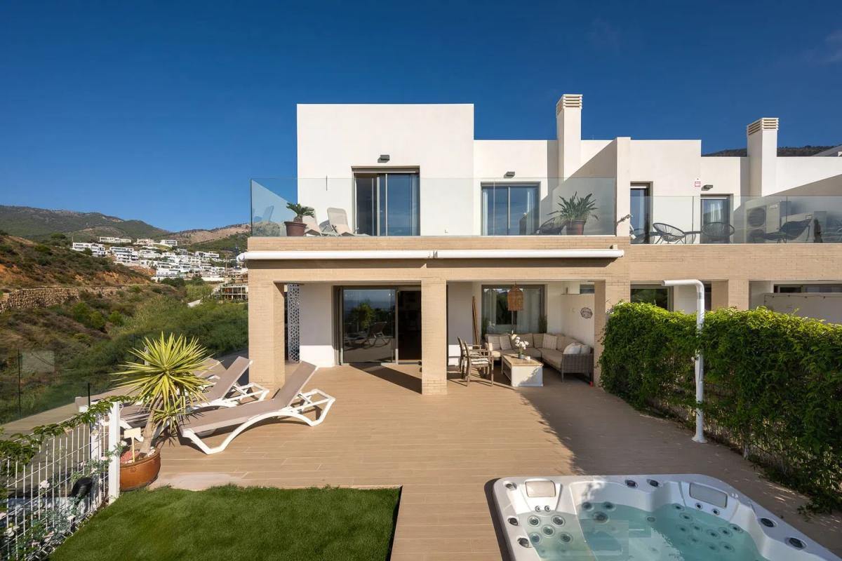 Venta de chalet independiente en Calle Brezo s/n, Mijas
photo 1
