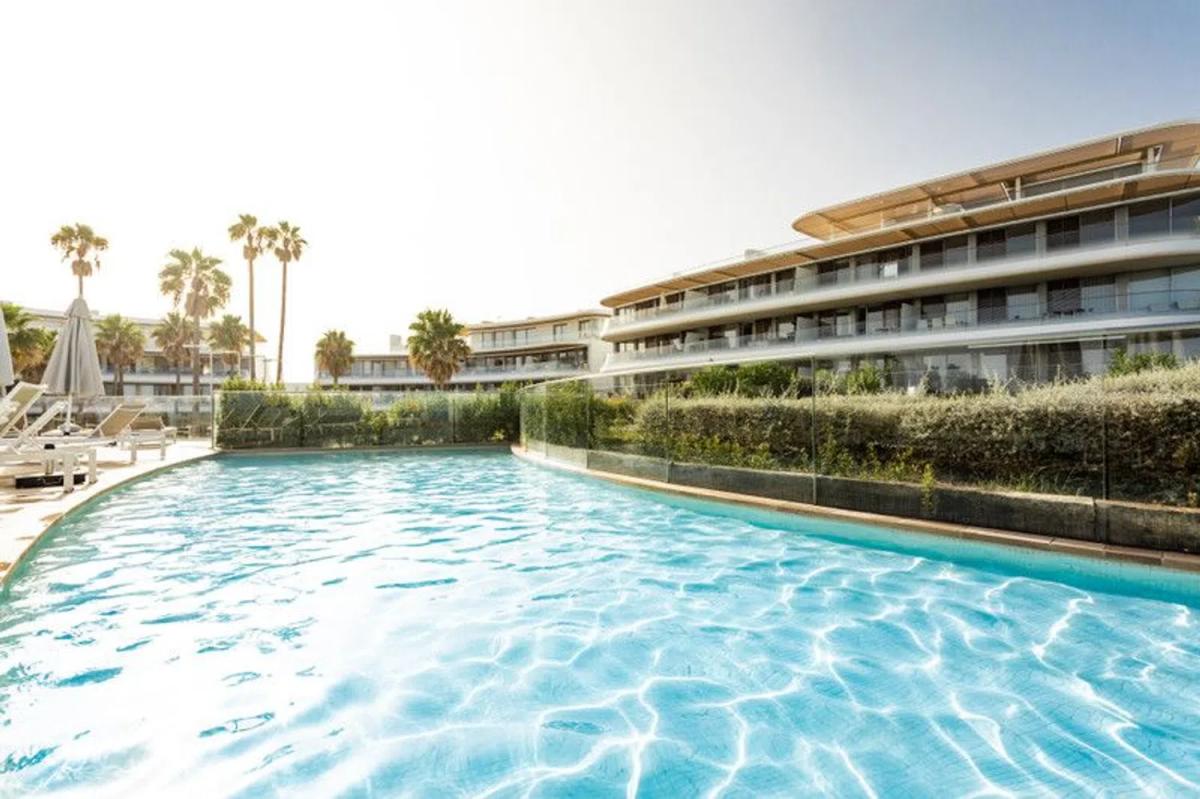 Venta de piso en Urbanización Costa Natura, Estepona
 photo 2