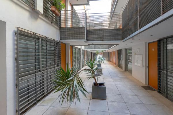 Apartment for sale in  Barrio La Trinidad, Málaga photo 4