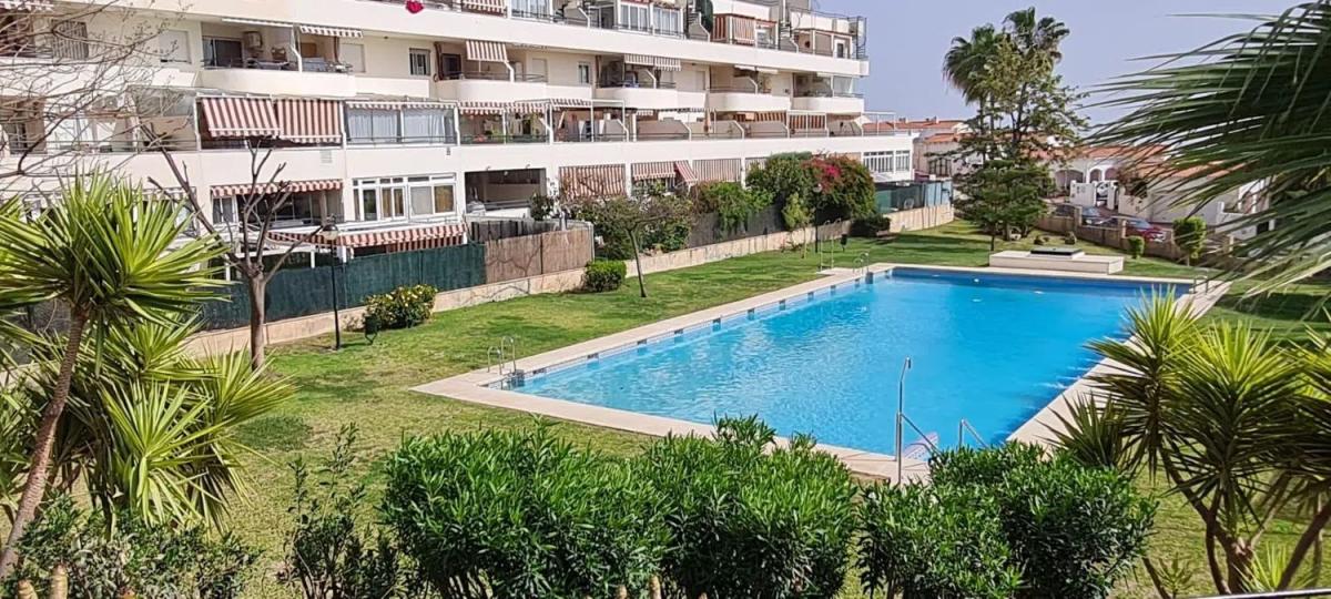 Sale of apartment in Calle Cuba, 5, Rincón de la Victoria
photo 1