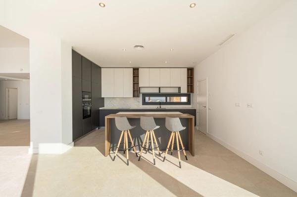 Chalet independiente en venta en Lugar Urbanizacion Buenavista, 1, Mijas thumbnail 2