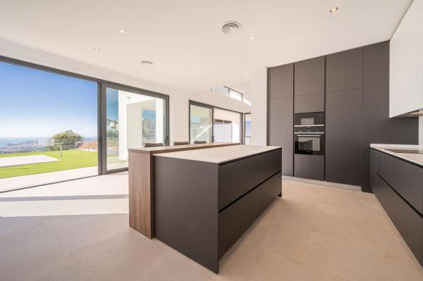 Chalet independiente en venta en  Lugar Urbanizacion Buenavista, 1, Mijas photo 4