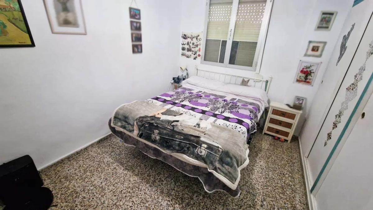 Продажа квартиры на Barrio Ciudad Jardín, Малага
photo 3