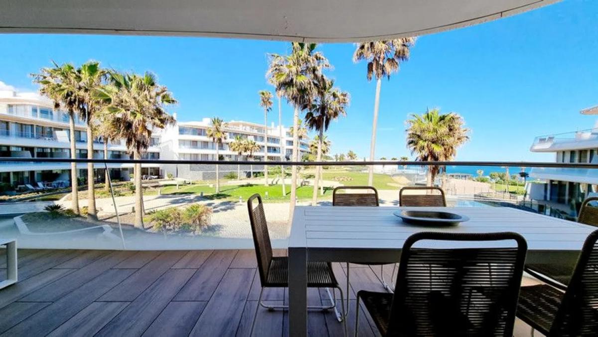 Venta de piso en Urbanización Costa Natura, Estepona
photo 1