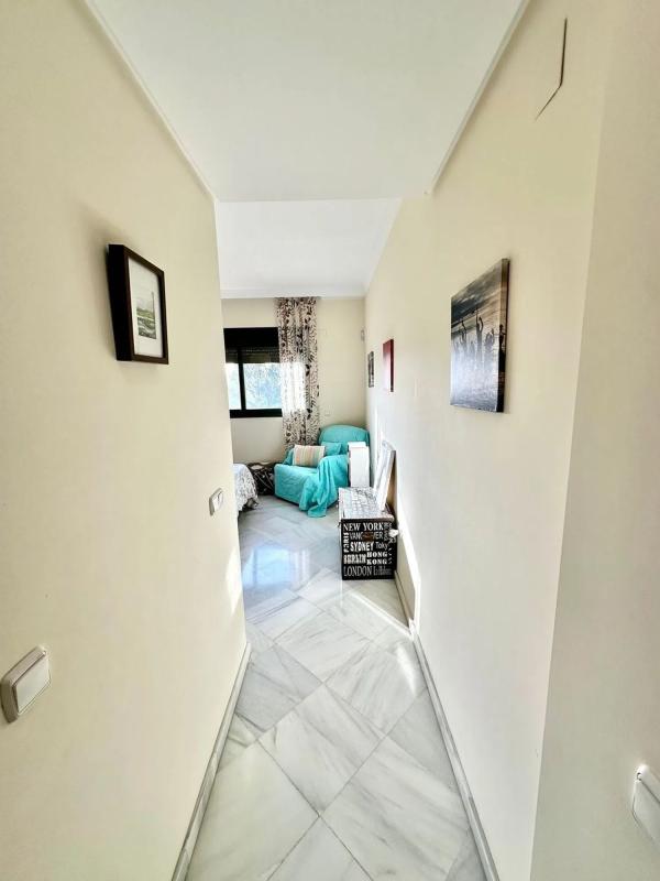 Продажа квартиры на La Duquesa, Манильва
 photo 4