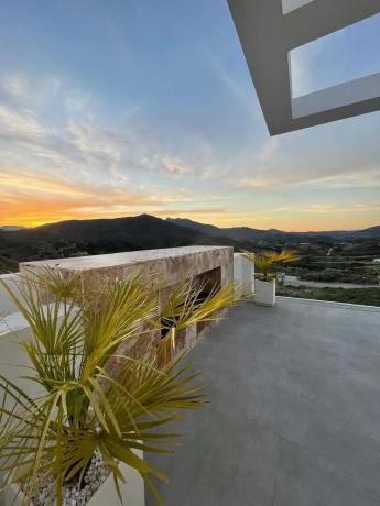 Detached villa for sale in  Calle Cumbre de Cala Golf, 13, Mijas photo 4