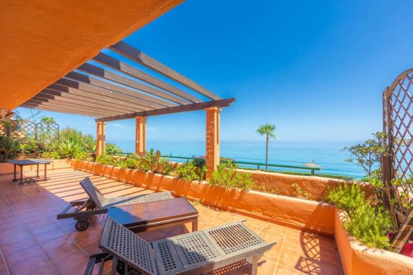 Chalet independiente en venta en Urbanización Vista Bahia, 1 B, Casares photo 1