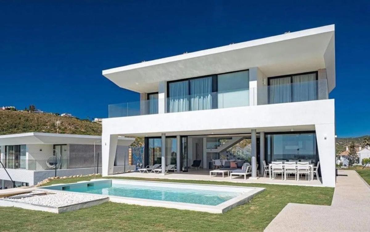 Sale of independent chalet in Camino de la Ocasion, Manilva
photo 1