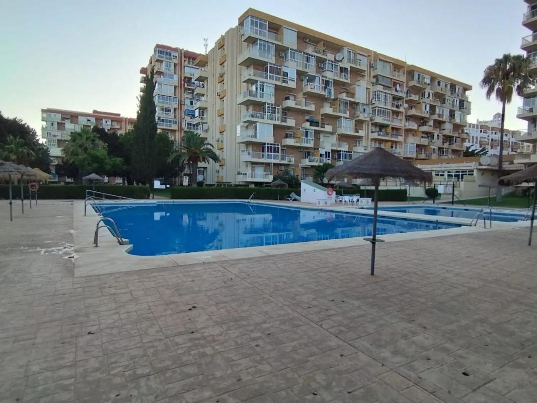 Продажа квартиры на Avenida gamonal, Бенальмадена
photo 2