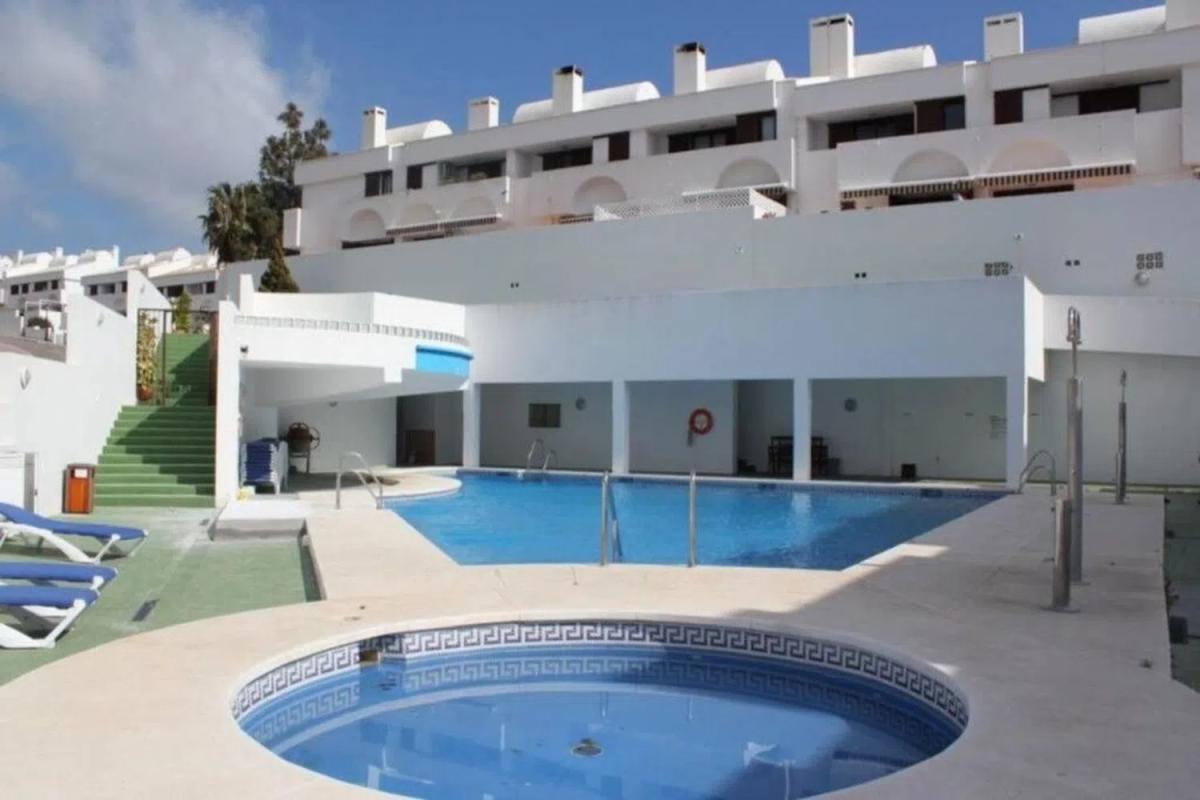 Sprzedaż niezależnego domku jednorodzinnego w Barrio La Cala de Mijas, Mijas photo 1
