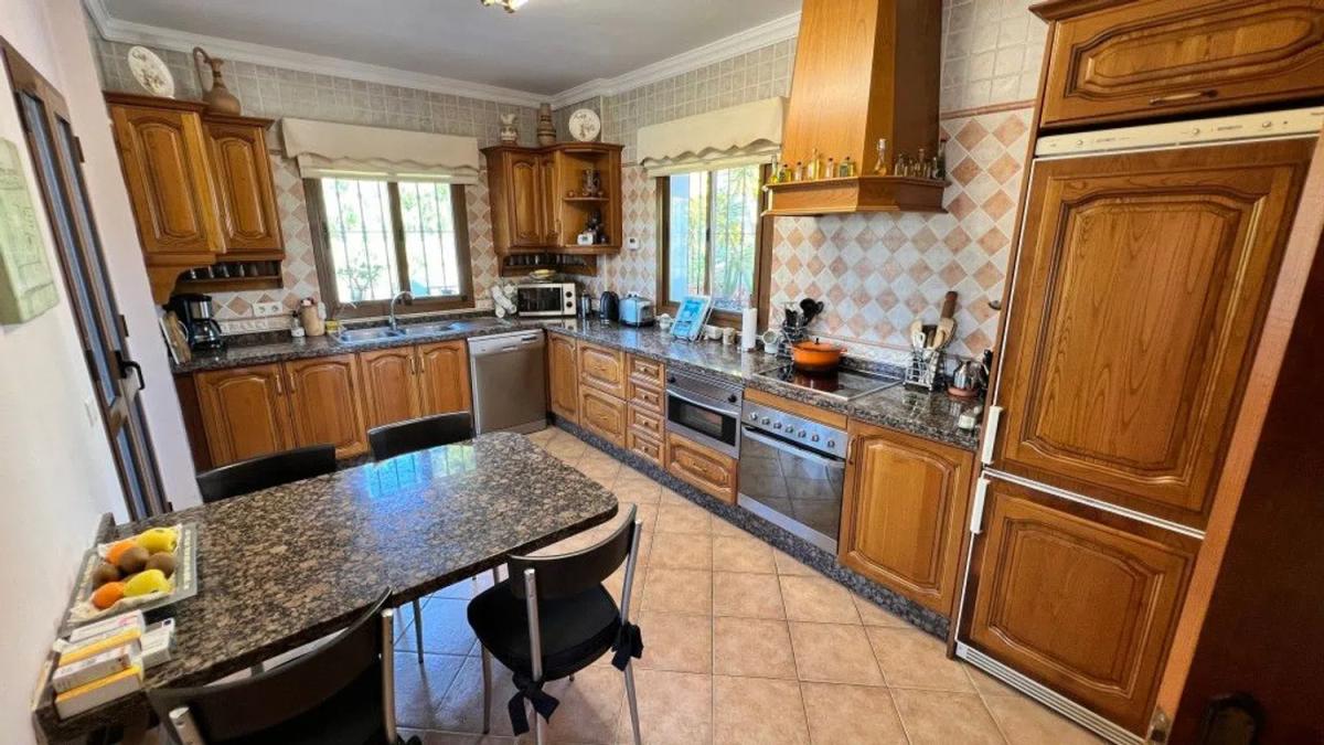 Продажа отдельного шале в , Фригилиана photo 4