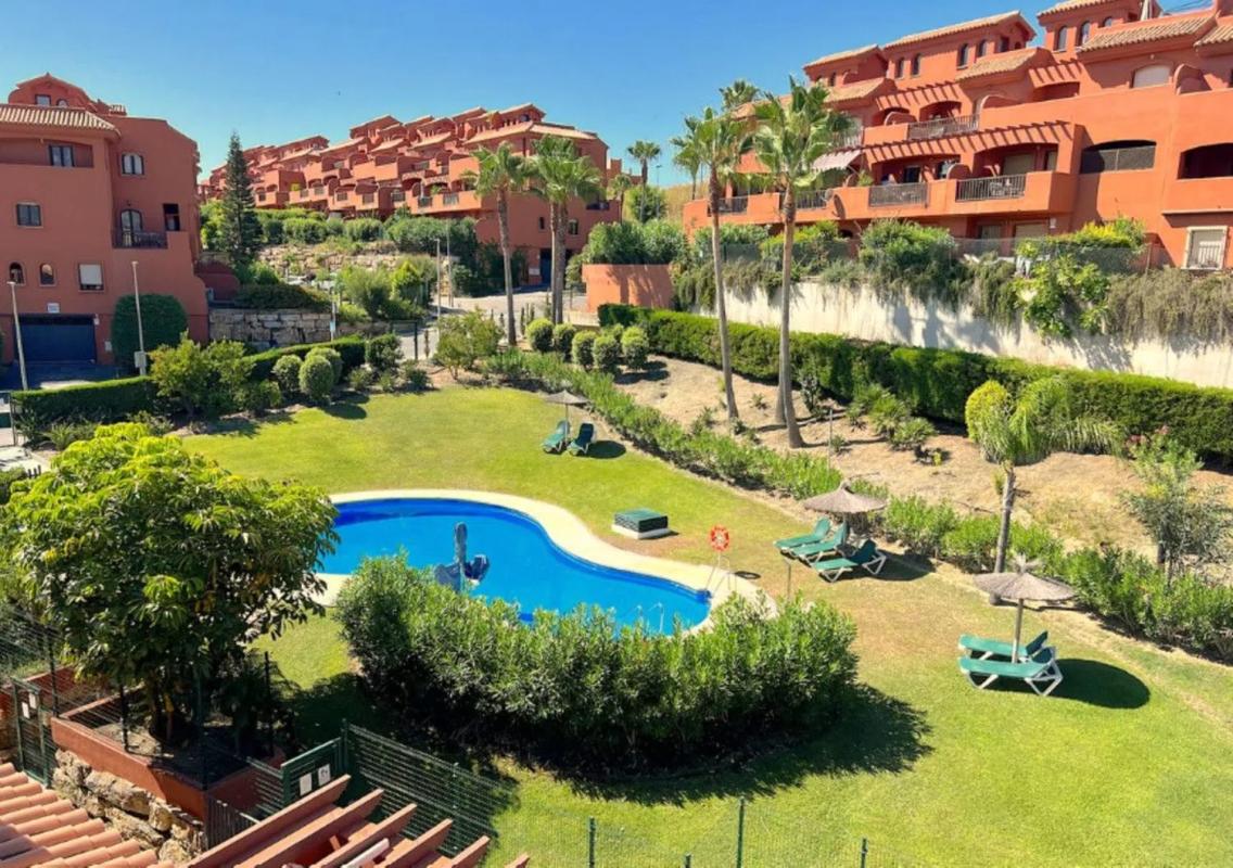 Продажа квартиры на Avenida Costa Galera s/n, Эстепона
photo 1