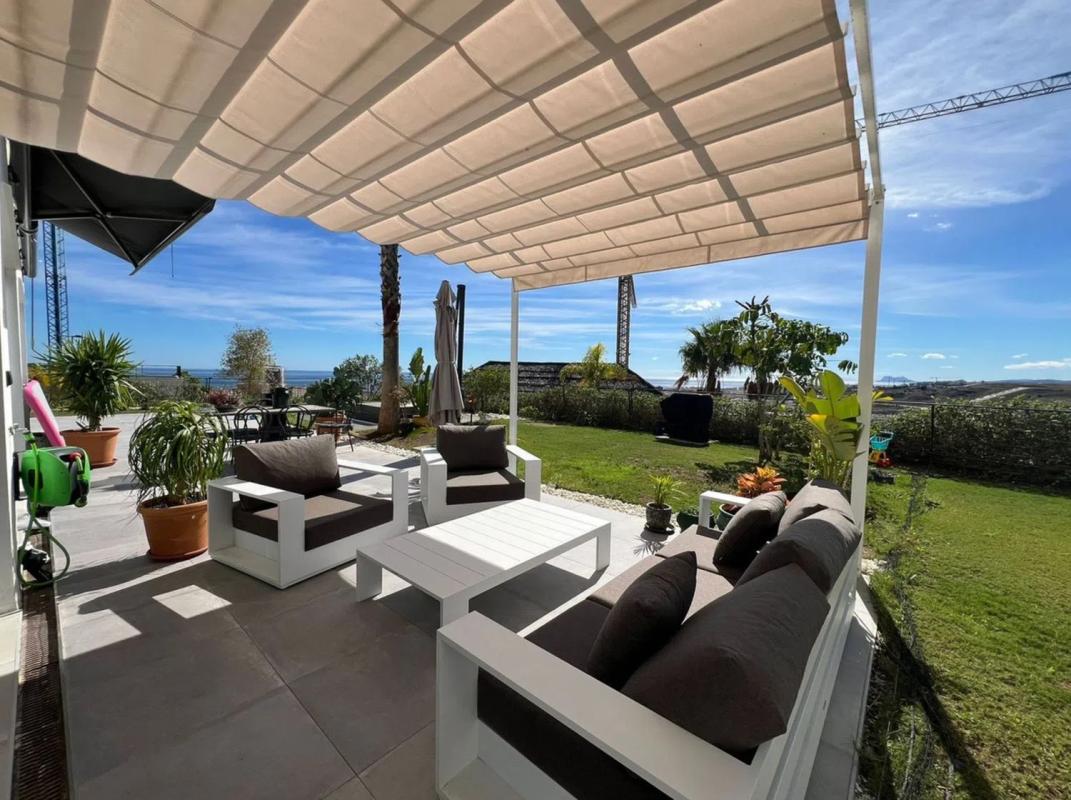 Продажа квартиры на Urbanizacion Altos de Estepona, Эстепона
photo 4