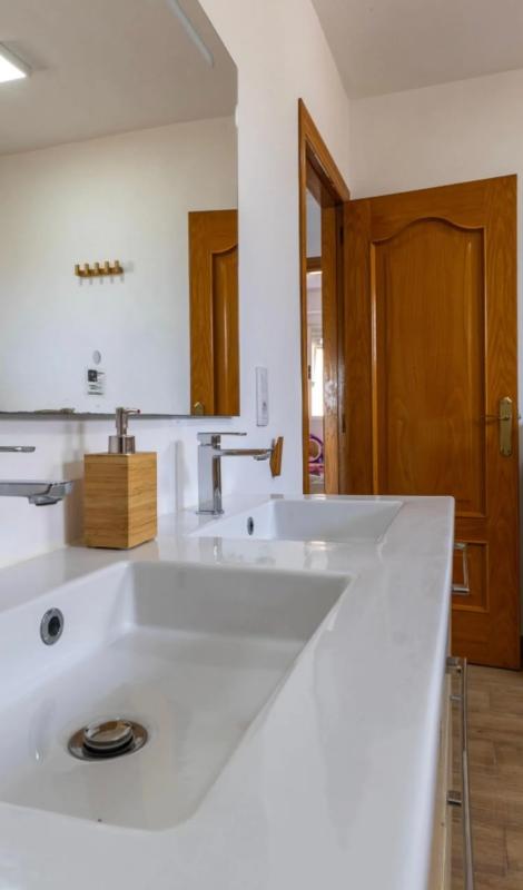 Venta de chalet independiente en Zona Cueva de Menga, Antequera
photo 5