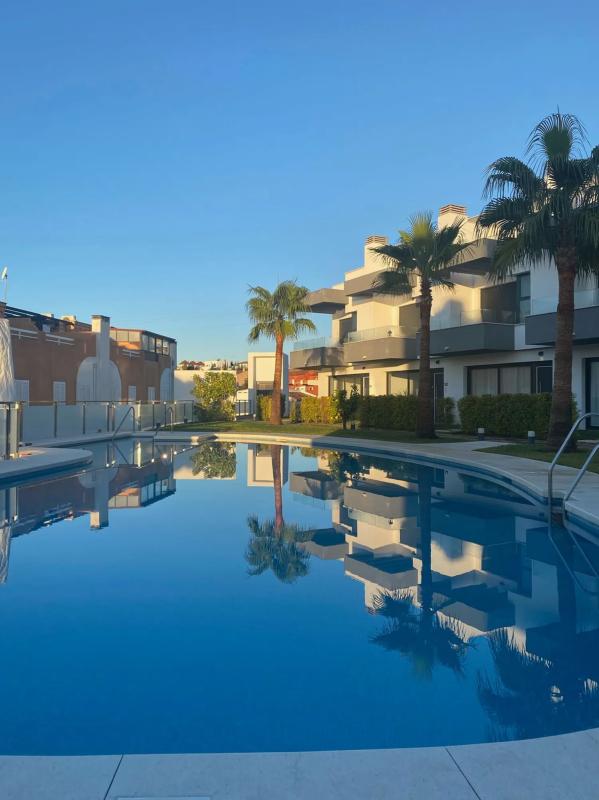 Venta de chalet independiente en Calle los Helechos, 14, Fuengirola
photo 2