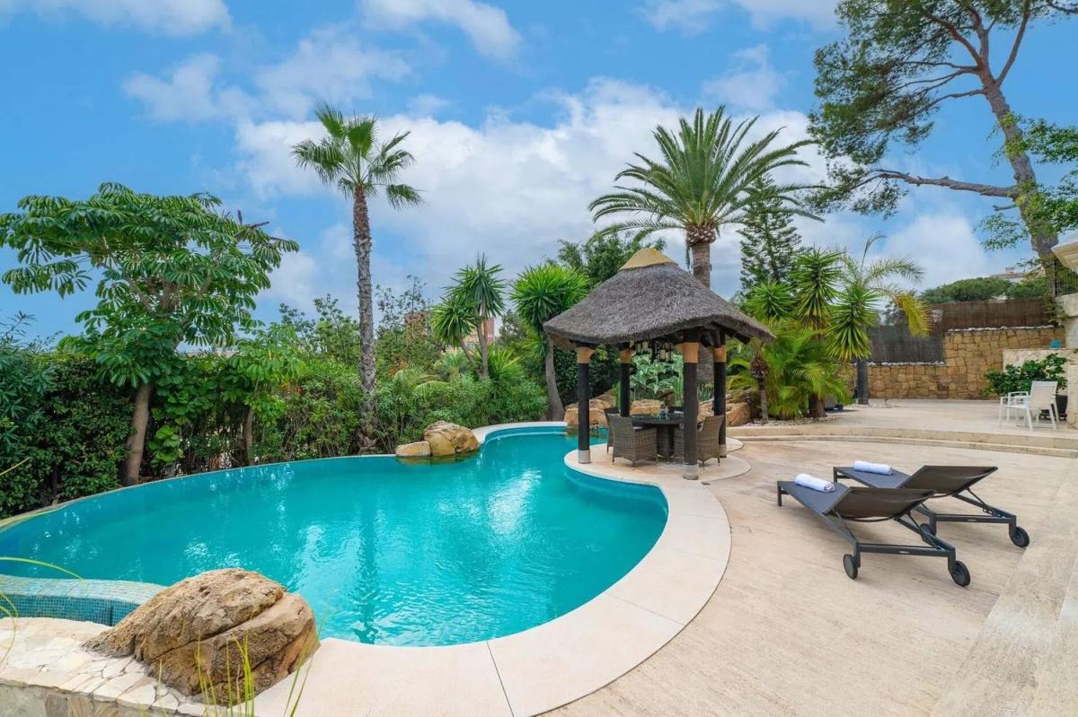 Venta de chalet independiente en Calle Palmera, Marbella
 photo 2