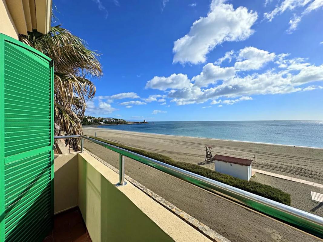 Venta de duplex en Lugar Urbanizacion Perla de la Bahia, 1 C, Casares photo 1