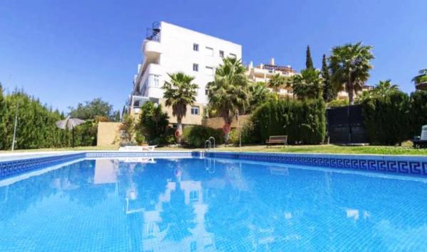 Piso en venta en Barrio Riviera del Sol, Mijas photo 1