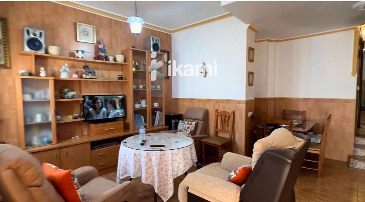 Chalet adosado en calle Cristobal Colon, Villanueva del Trabuco
photo 1