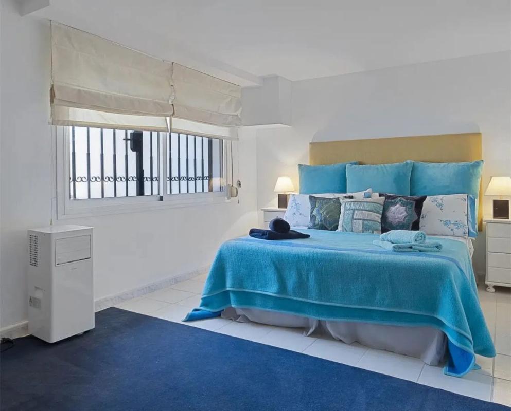 Sale of independent chalet in Calle de la Playa, Marbella
 photo 5