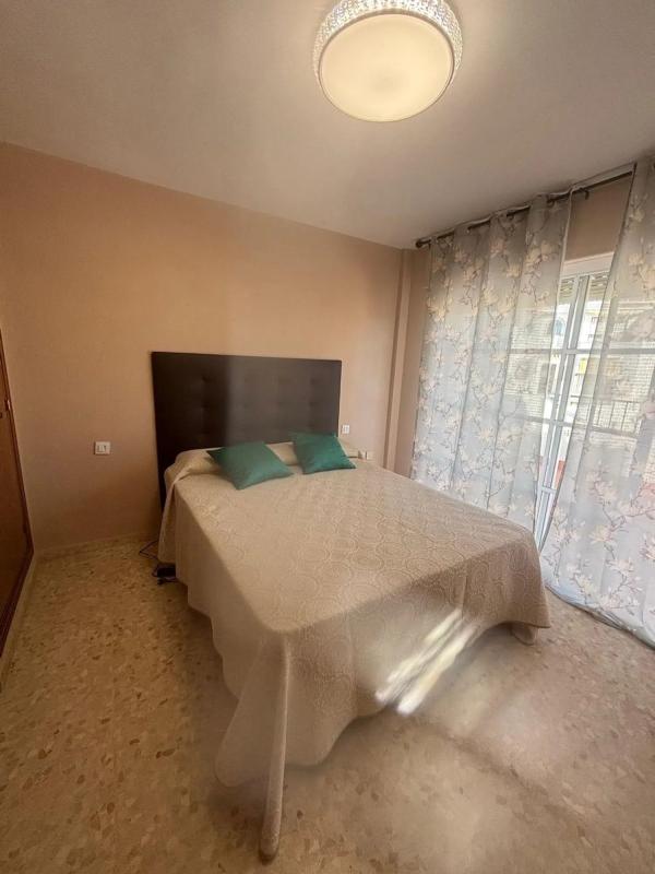 Venta de chalet independiente en Calle Altamar, Rincón de la Victoria
 photo 4